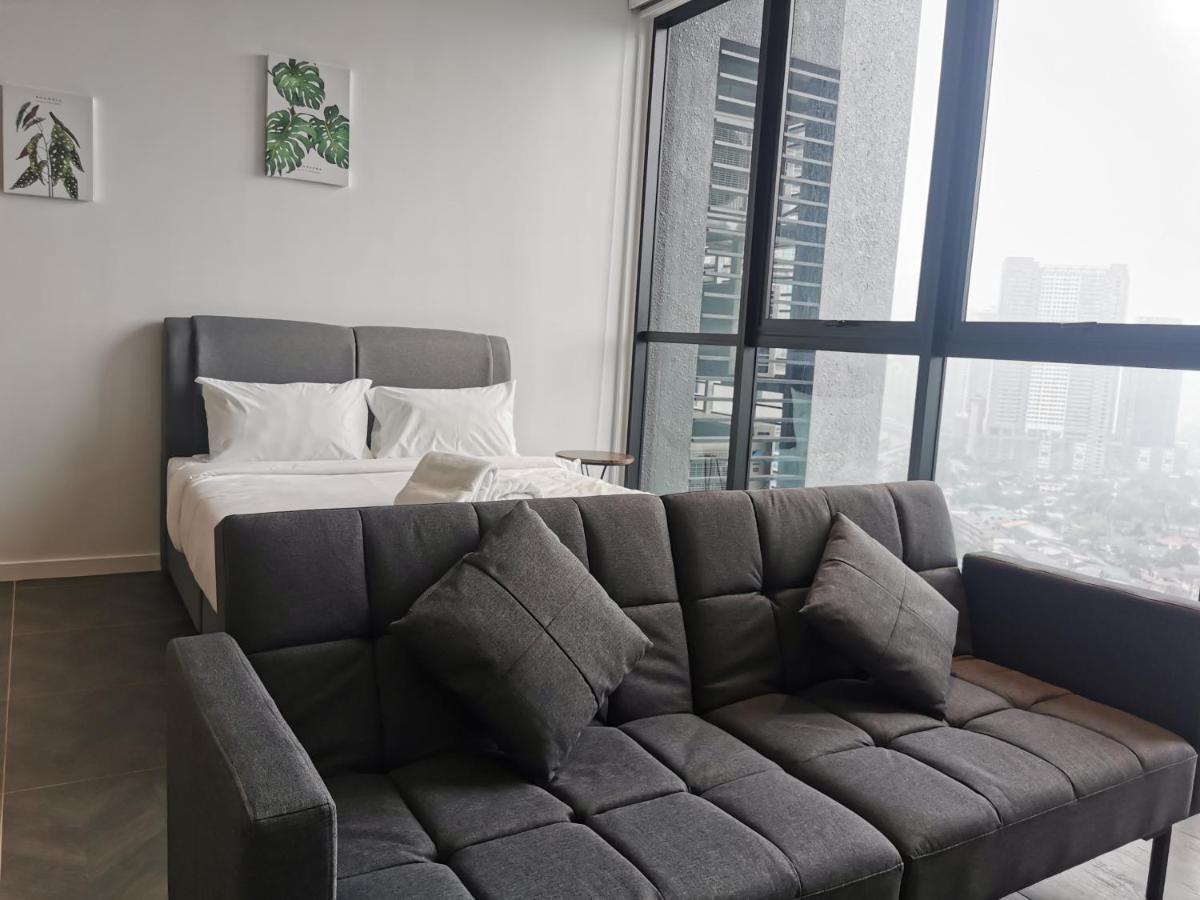 Scarletz Suites Klcc By De Harlequins Guesthouse Kuala Lumpur Esterno foto