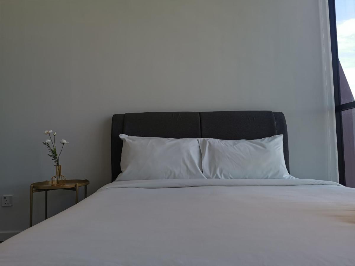 Scarletz Suites Klcc By De Harlequins Guesthouse Kuala Lumpur Esterno foto