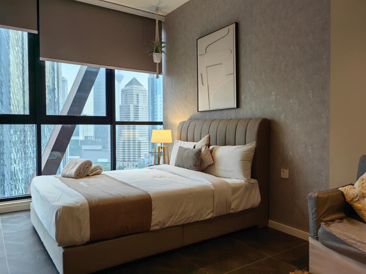 Scarletz Suites Klcc By De Harlequins Guesthouse Kuala Lumpur Esterno foto
